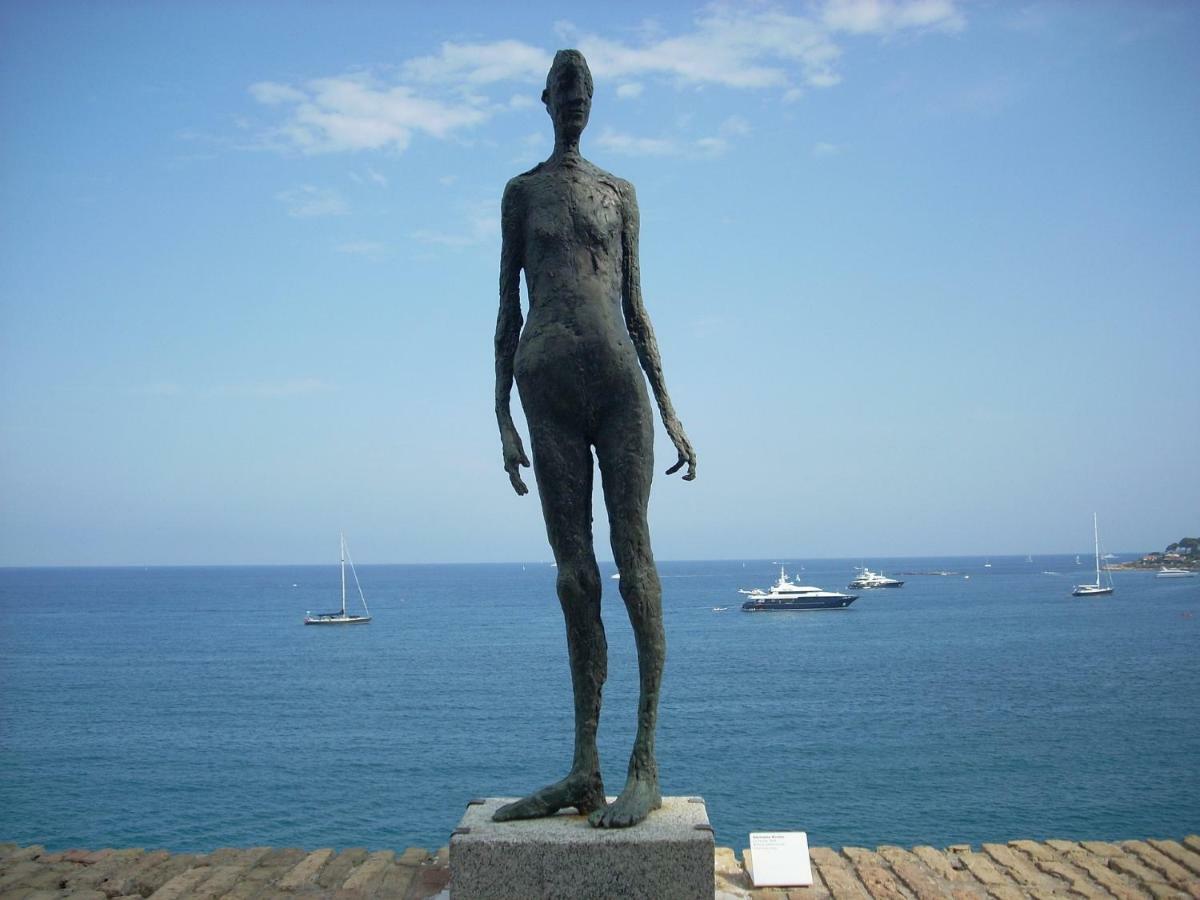Le Rocher Antibes Exterior photo